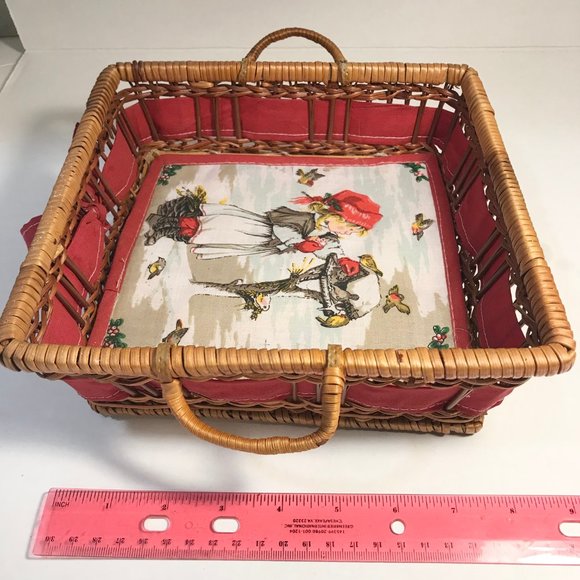 Vintage Christmas Birdhouse Napkin Bread Basket Red Ribbon Bow Holly Birds Nest - Picture 14 of 16